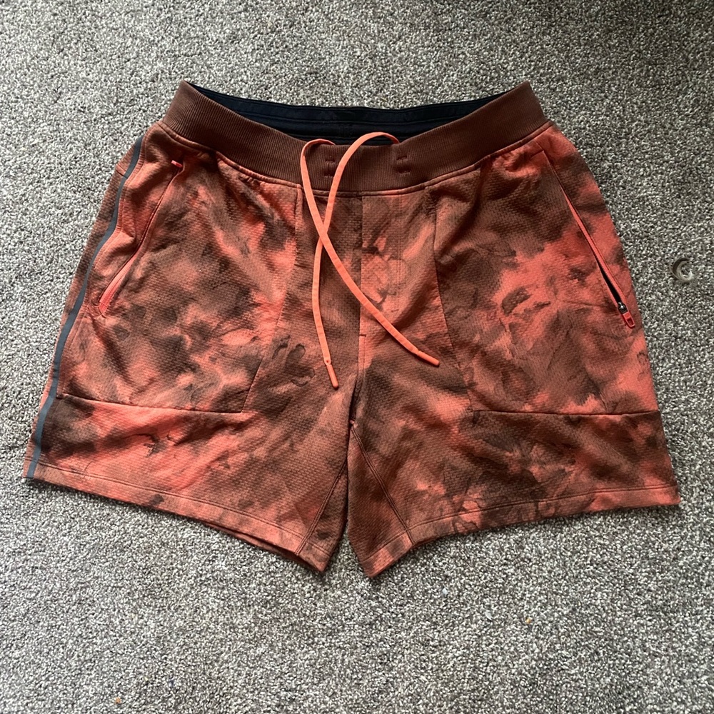 Lululemon Textured Tech Mens Shorts Lk New L